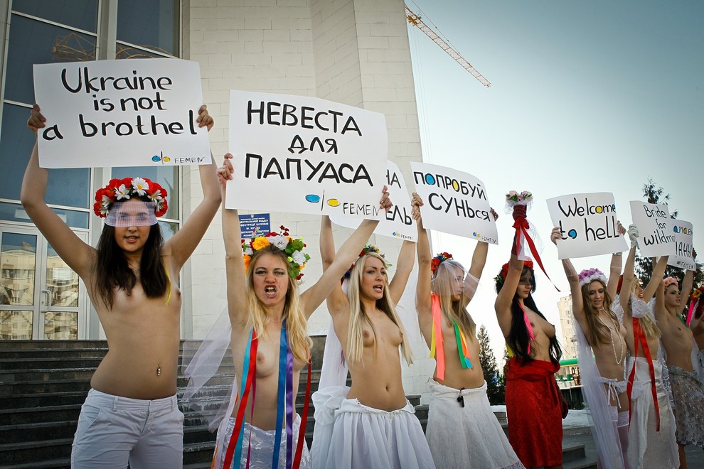 To Ukraine Women Campaign For 106